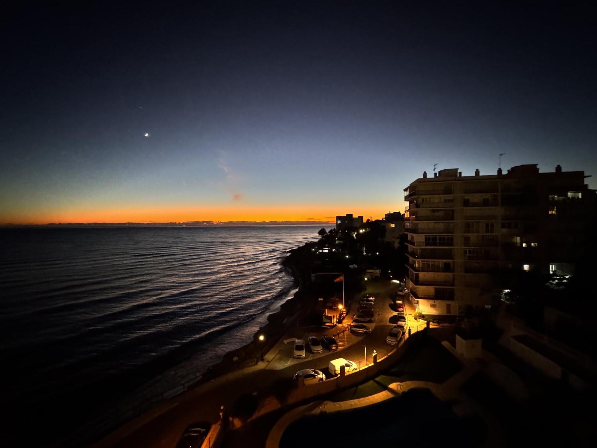 Beachfront Studio ,The View Calahonda, Panoramic Sea Views Sitio de Calahonda Exterior foto