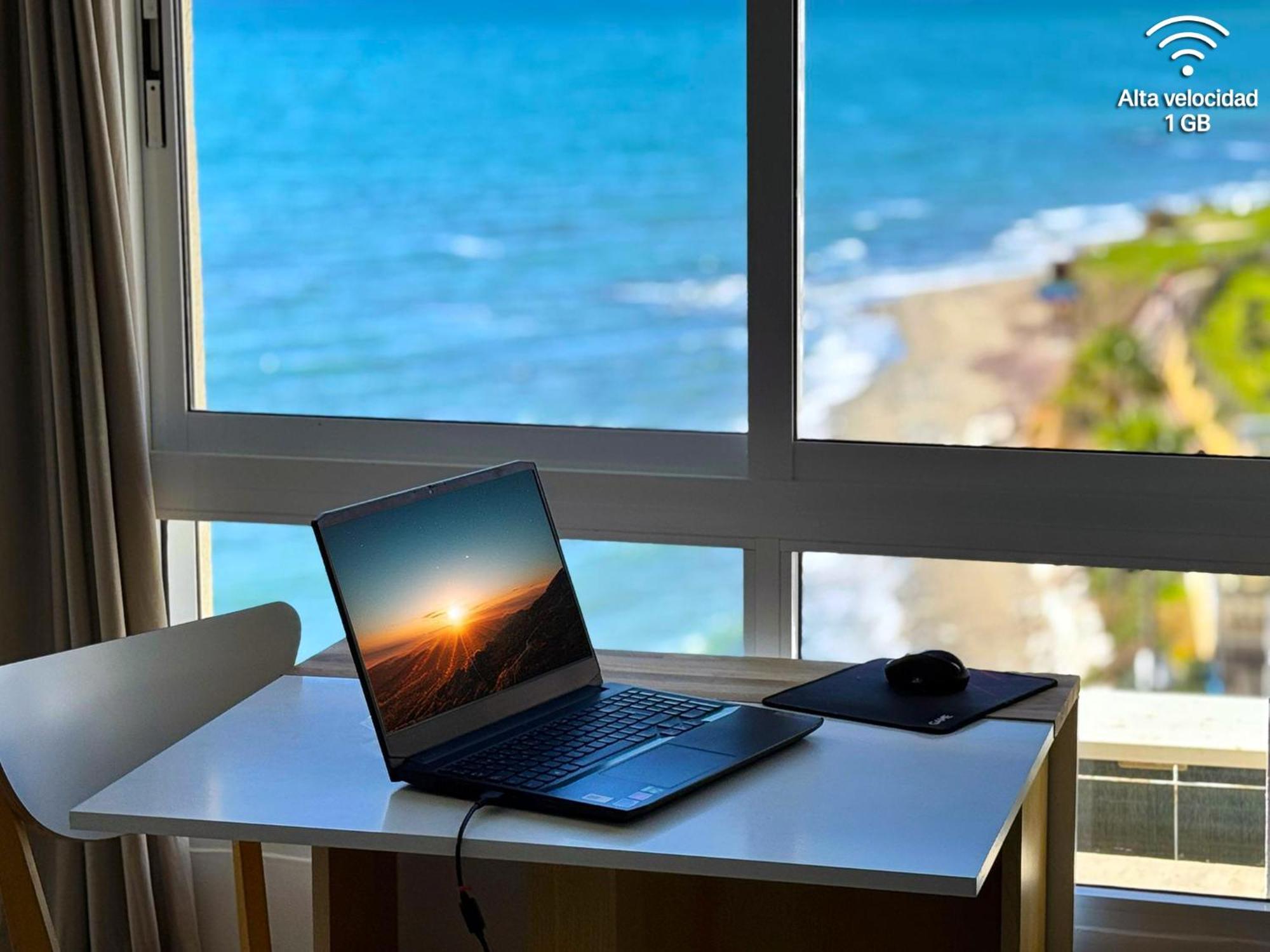 Beachfront Studio ,The View Calahonda, Panoramic Sea Views Sitio de Calahonda Exterior foto