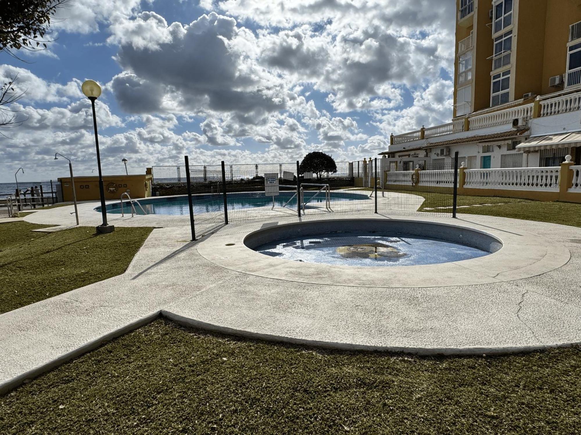 Beachfront Studio ,The View Calahonda, Panoramic Sea Views Sitio de Calahonda Exterior foto